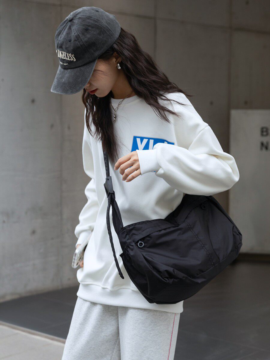 https://fulmo-img-server.com/kurove/169d0c22-8f41-4c2b-bd53-8fa435fa1980.jpg