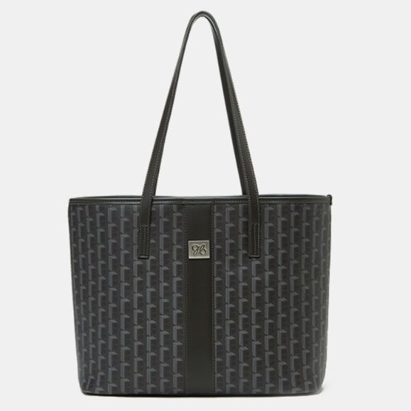 黒バッグ 総柄模様が上品なレザーハンドルトート