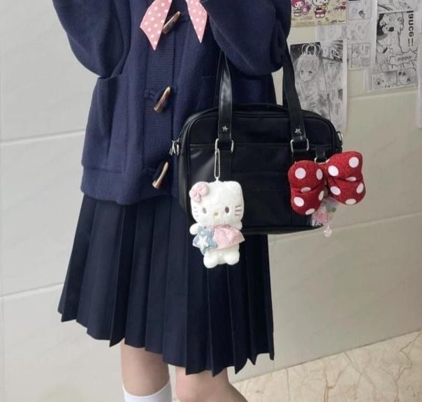 https://fulmo-img-server.com/kurove/1789706335029_lk9iovmx_gu1hgwwr.jpeg