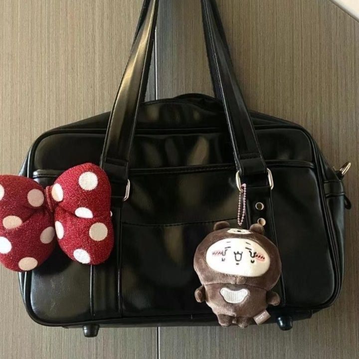  星型金具付きかわいいミニハンド黒バッグ