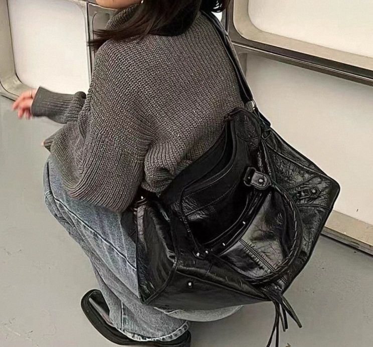https://fulmo-img-server.com/kurove/1791168153586_885brwgj_4m7rseue.jpeg