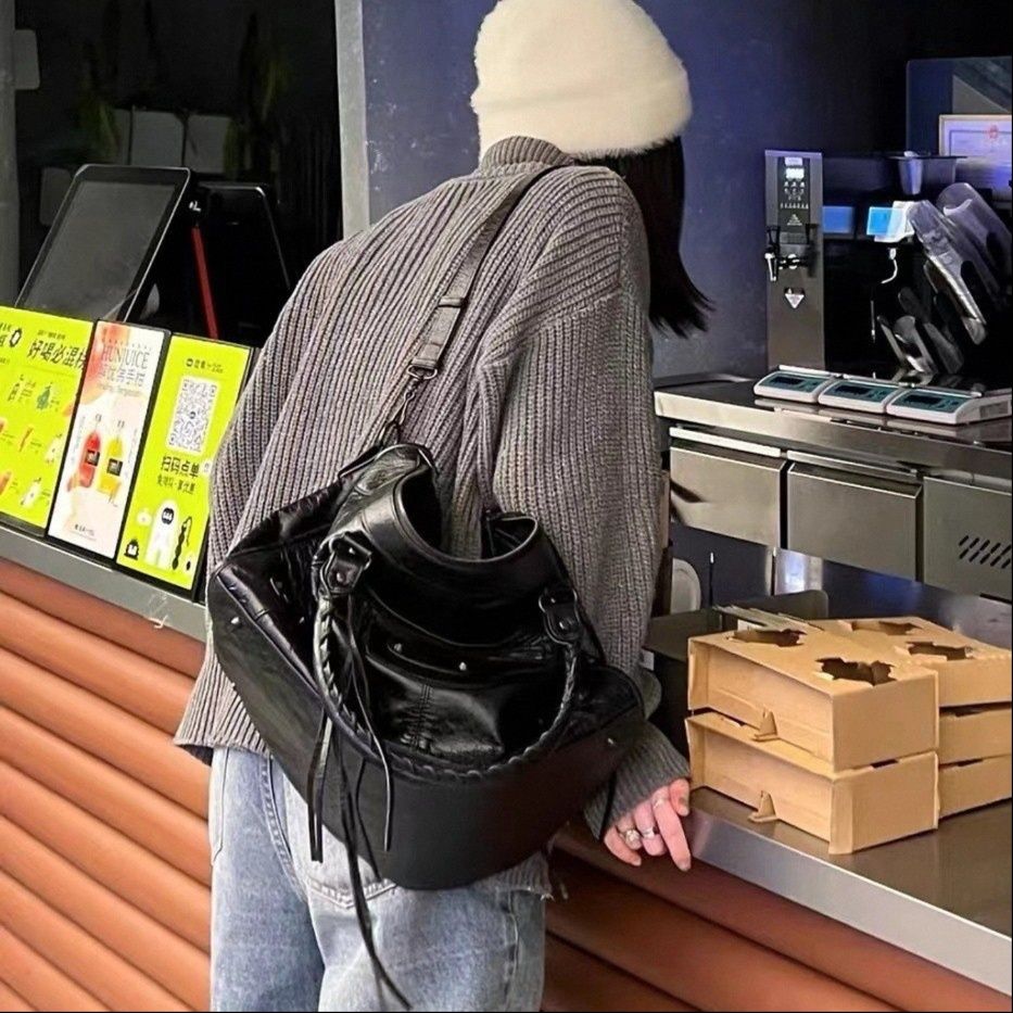 https://fulmo-img-server.com/kurove/1791168232472_4dsisli9_zdw62ren.jpeg