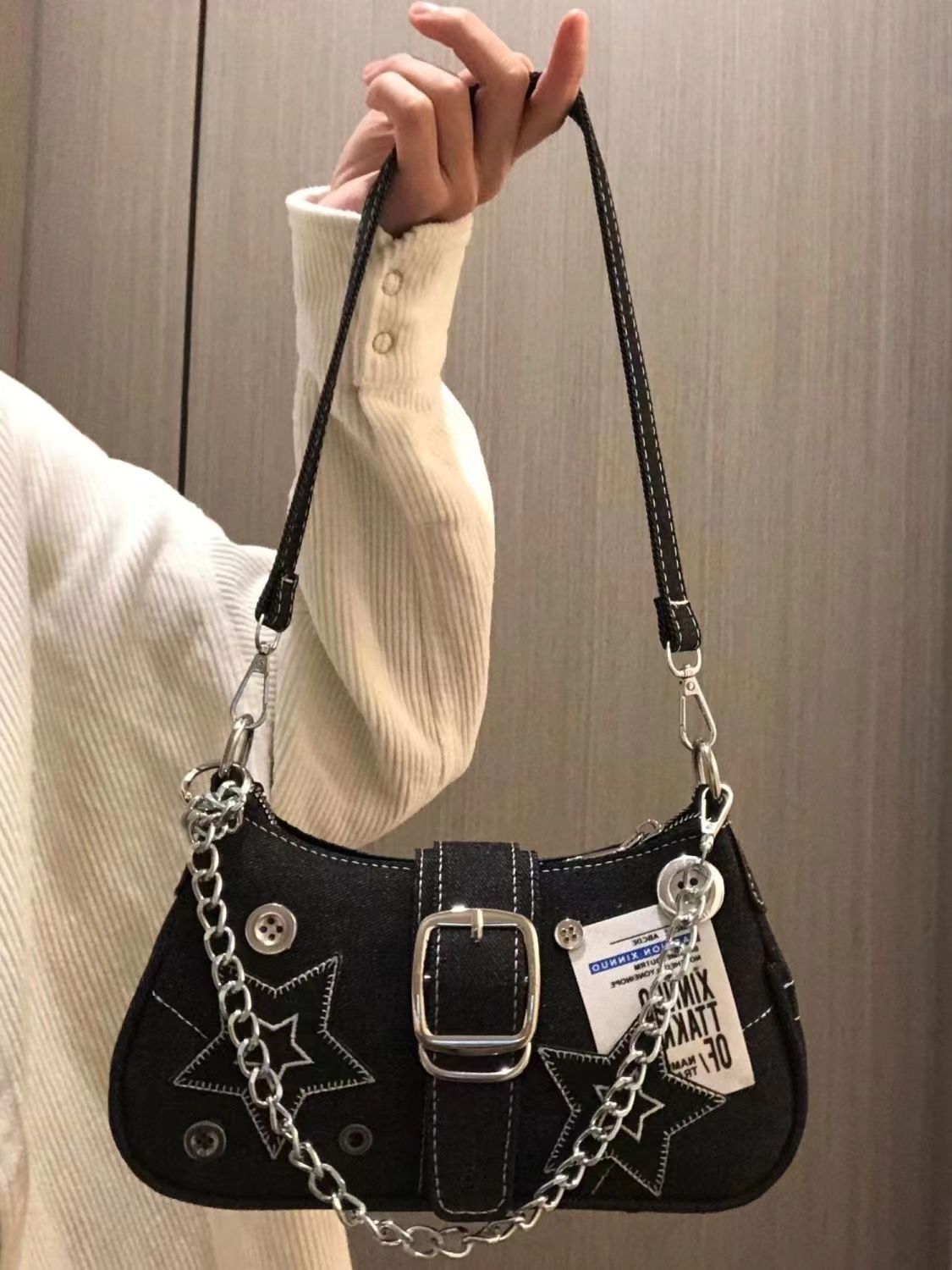 https://fulmo-img-server.com/kurove/42981eac-e8dc-4cb8-a5ab-6d9b25c406cf.jpg