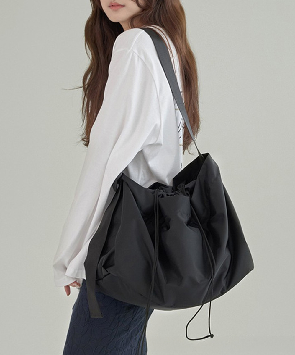 https://fulmo-img-server.com/kurove/6da44c4a-ff3a-431b-a20a-9f12e7f262f1.jpg