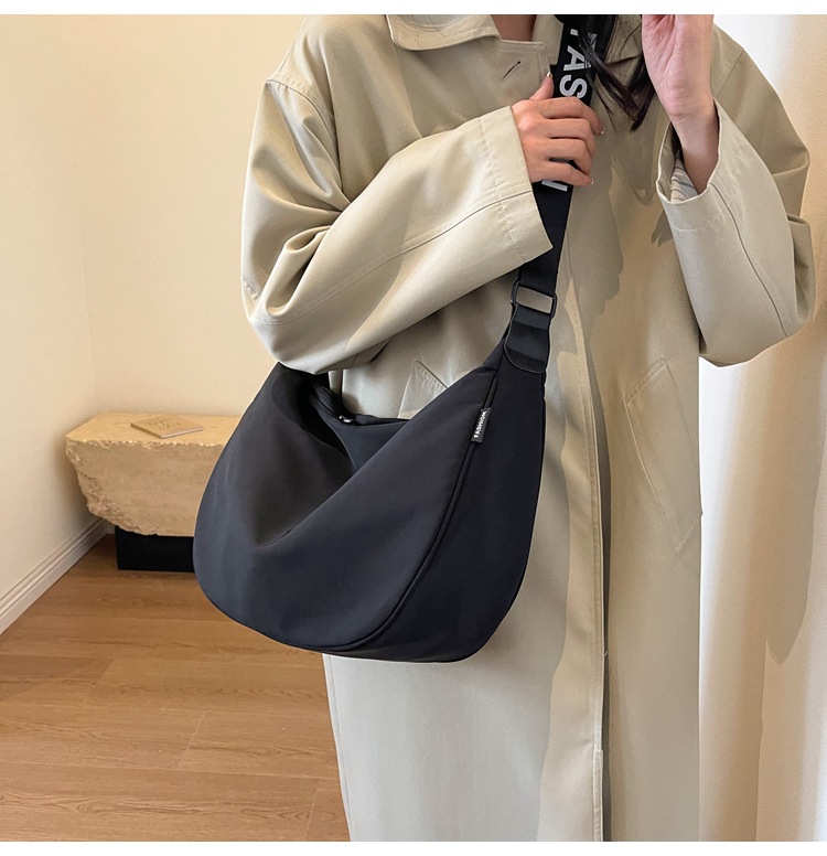 https://fulmo-img-server.com/kurove/b2e9110d-9d1d-46f7-a579-7d33f9a5af3d.jpg