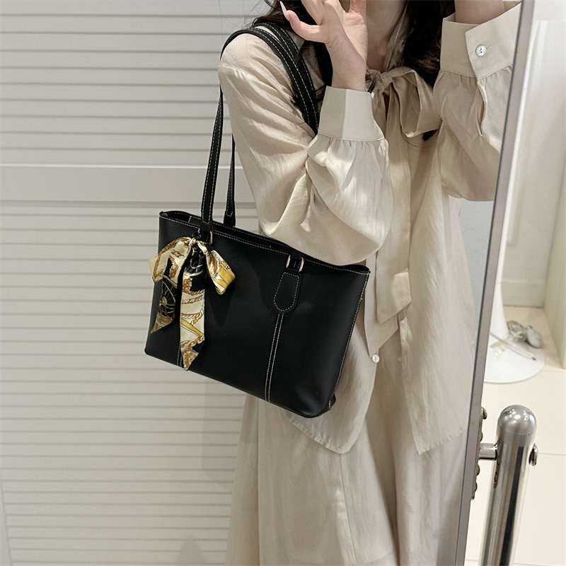 https://fulmo-img-server.com/kurove/c026bdef-ecf9-4dae-a4b9-e17494d02243.jpg