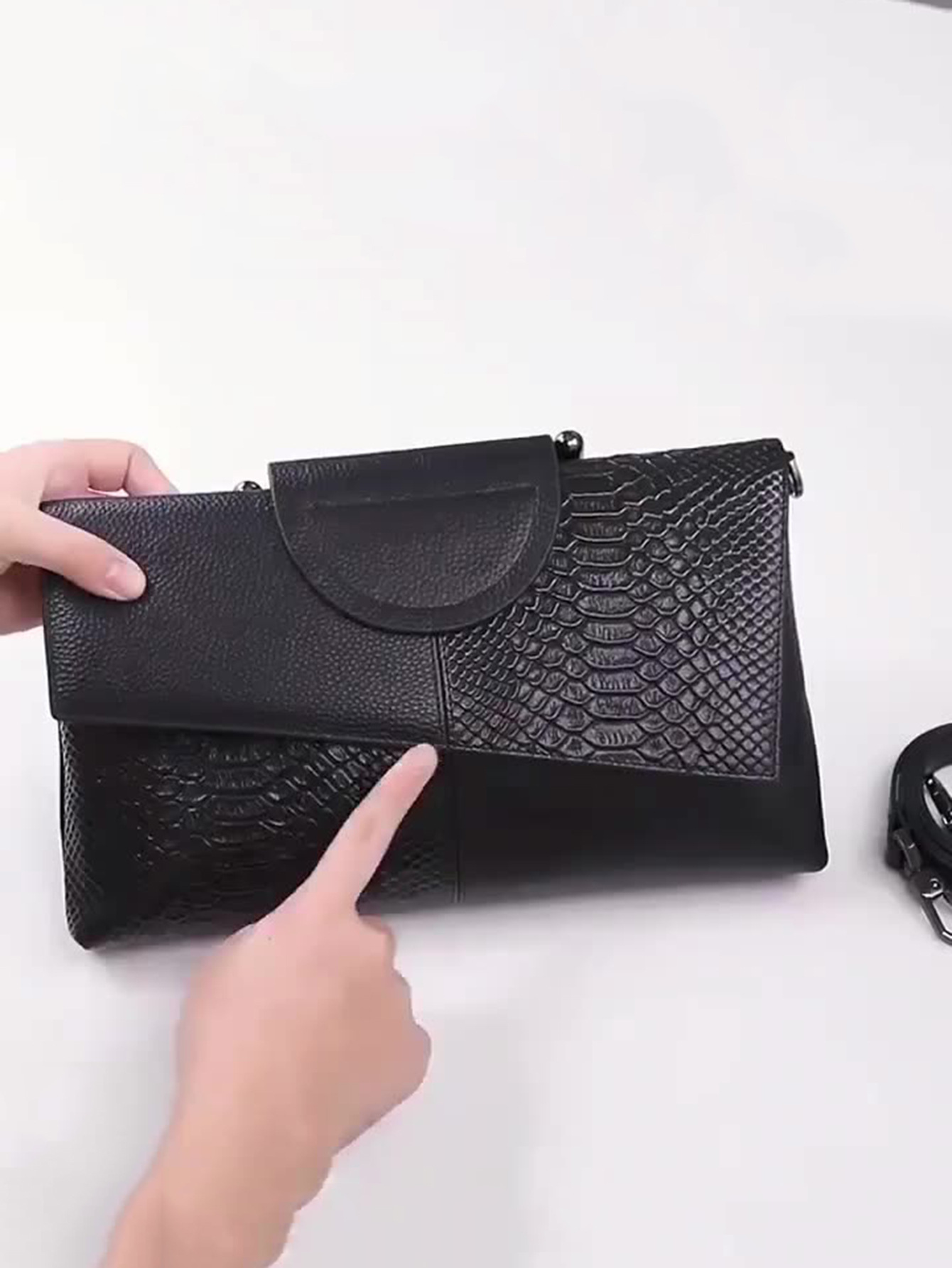 https://fulmo-img-server.com/kurove/dc68b05e-20ab-4ac4-b583-cc8b6fb15a33.jpg