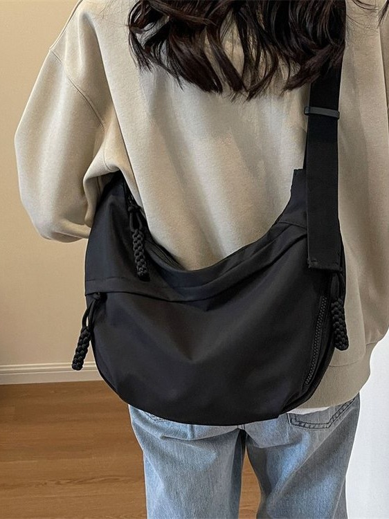 https://fulmo-img-server.com/kurove/f563a3ab-8cf2-4abd-aba5-34436e767b2c.jpg