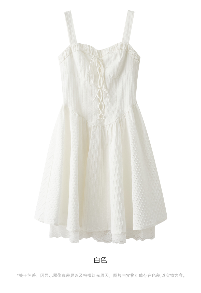 レース 服 ひらひらレース裾キャミワンピース