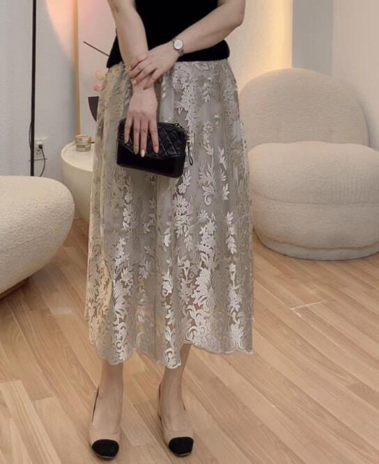 レース 服 花柄刺繍レースロングスカート
