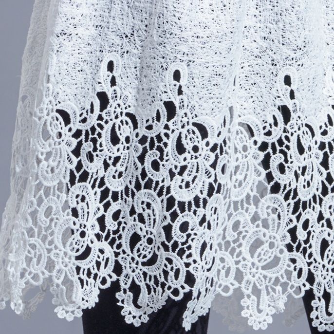 レース 服 花柄レース重ね ふんわりスカート