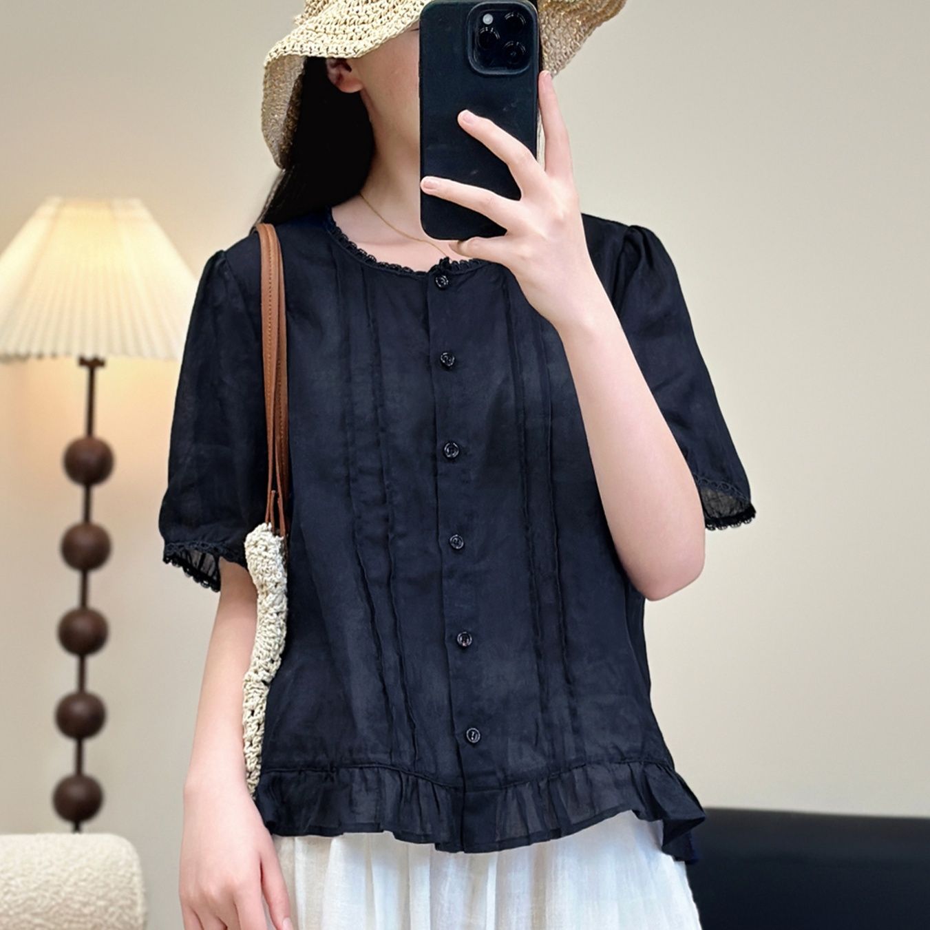 レース 服 繊細レース飾り裾フリルブラウス