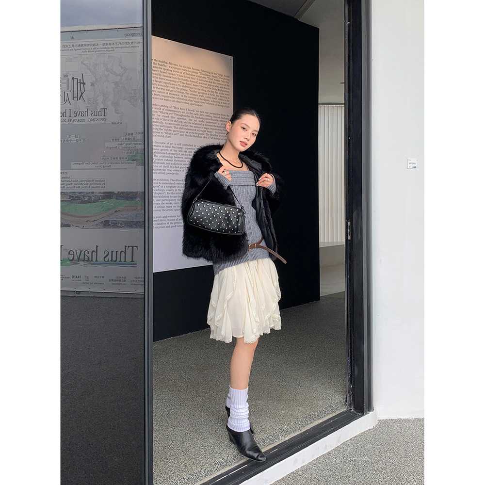 スタイリッシュ女子に変身！レーススカート×ジャケットで作る憧れコーデおすすめ10選