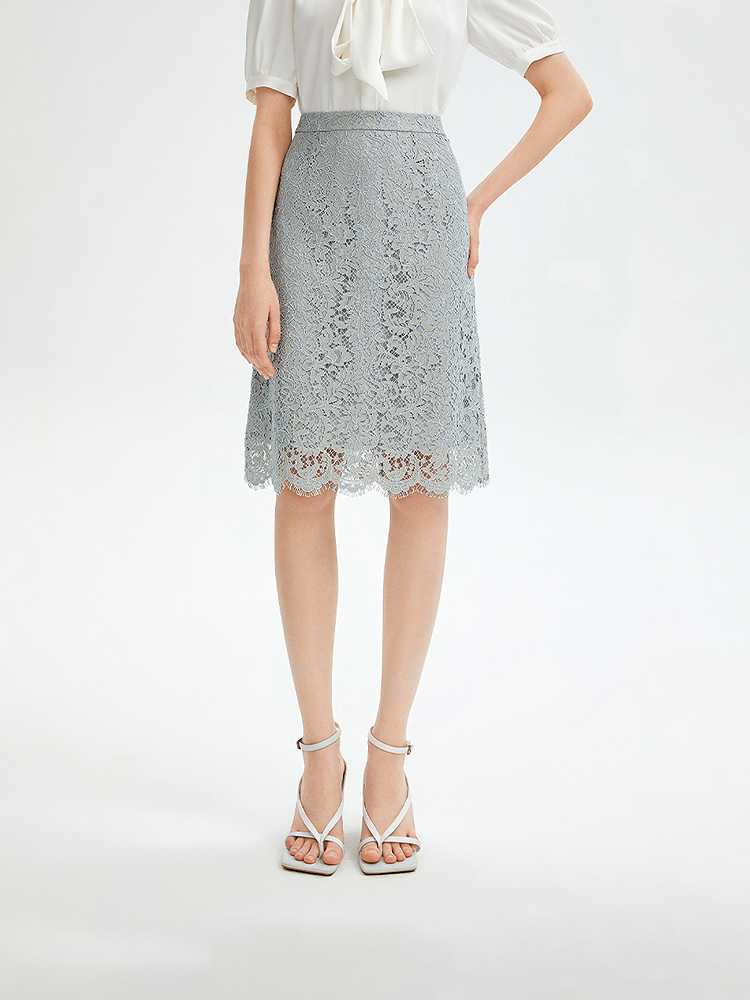 ブルーのレーススカートおすすめ5選