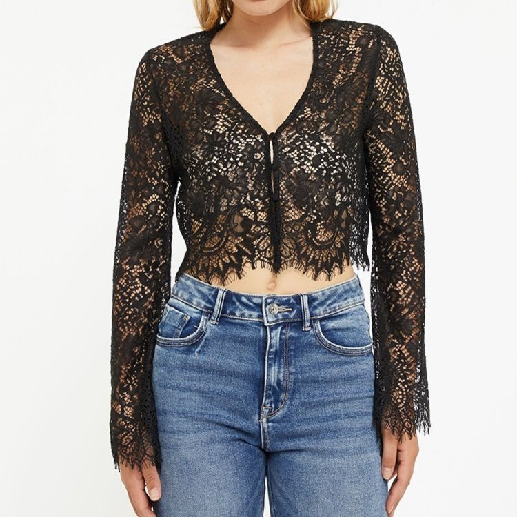 レース 服 花模様透かしレースクロップドカーディガン