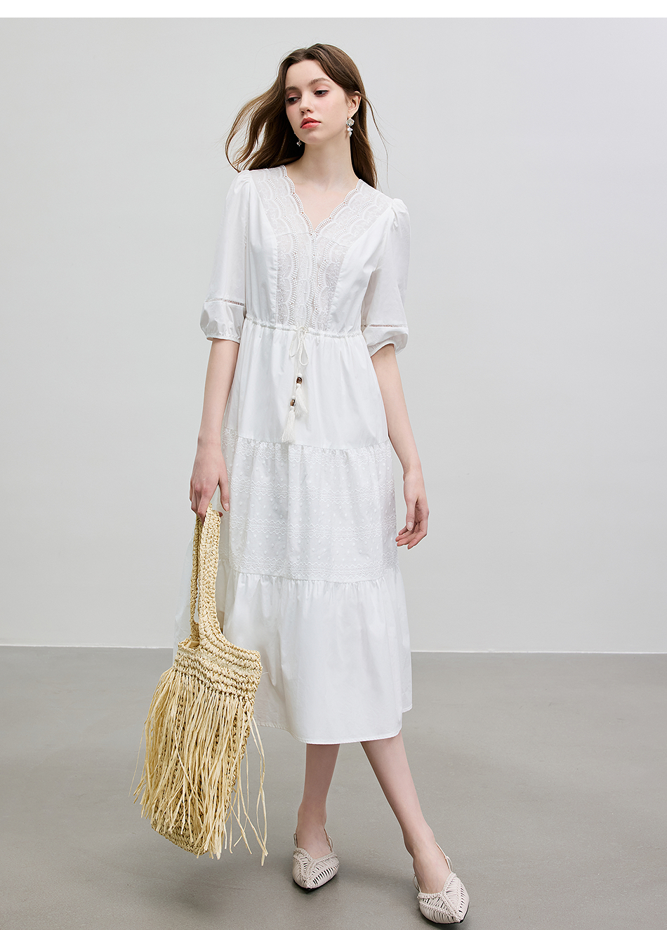 レース 服 優美なレース切替ティアードワンピース