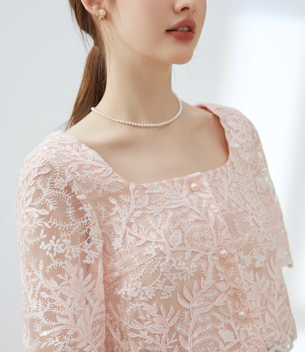 レース 服 花模様スクエアネックレーストップス