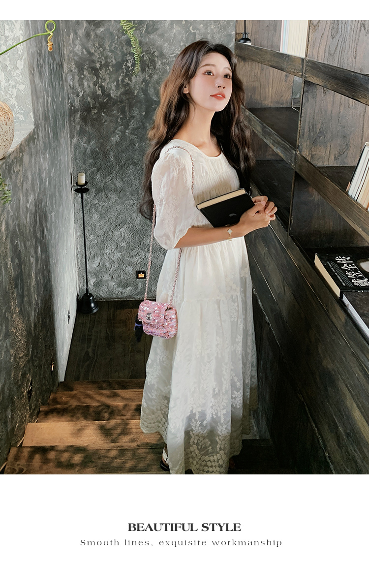 レース 服 夏風香る花刺繍レースワンピース