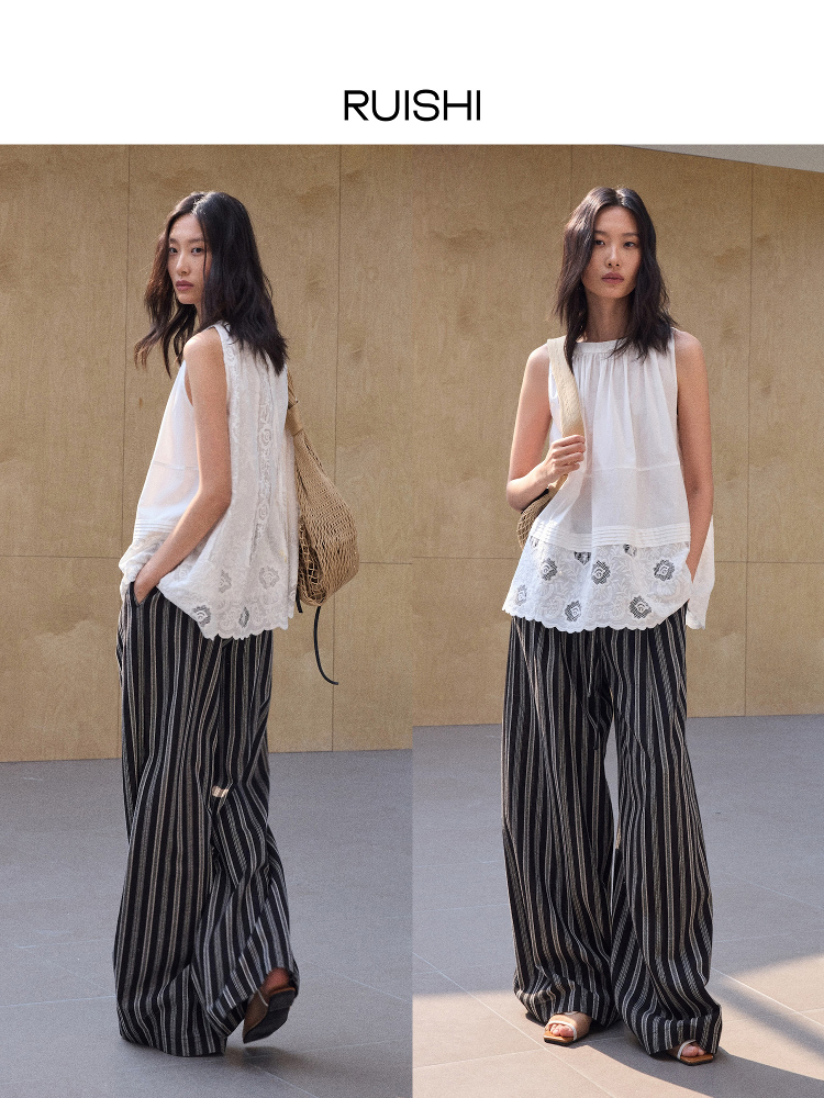 レース 服 花刺繍レースノースリーブブラウス