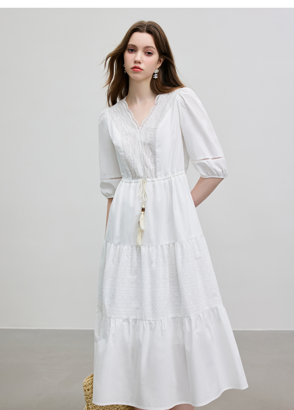 レース 服 優美なレース切替ティアードワンピース