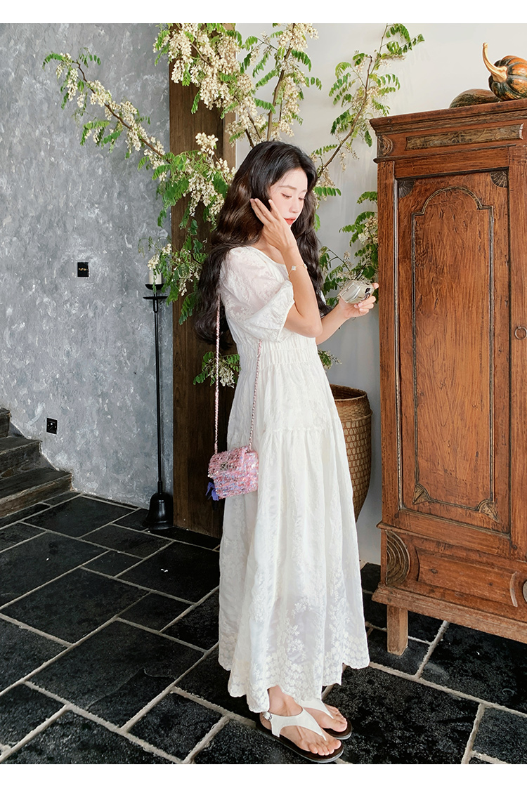 レース 服 夏風香る花刺繍レースワンピース