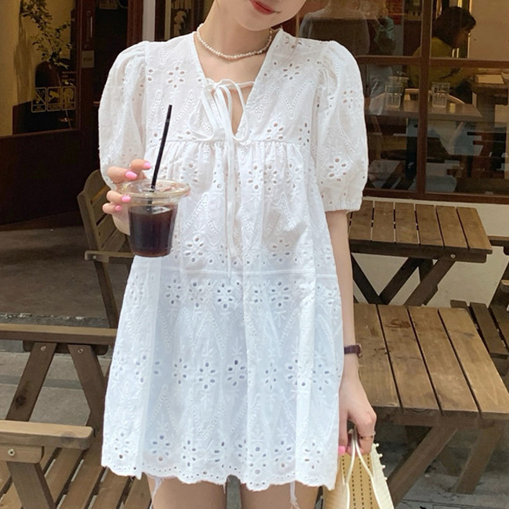 レース 服 カットワークレース刺繍ブラウス五分袖