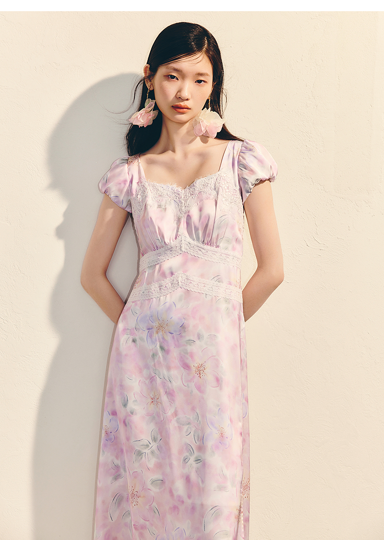 レース 服 花模様のレース装飾パフスリーブワンピース