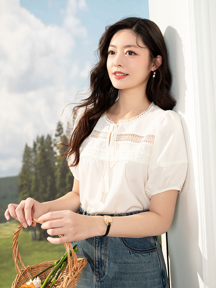 レース 服 胸元レース パフスリーブブラウス