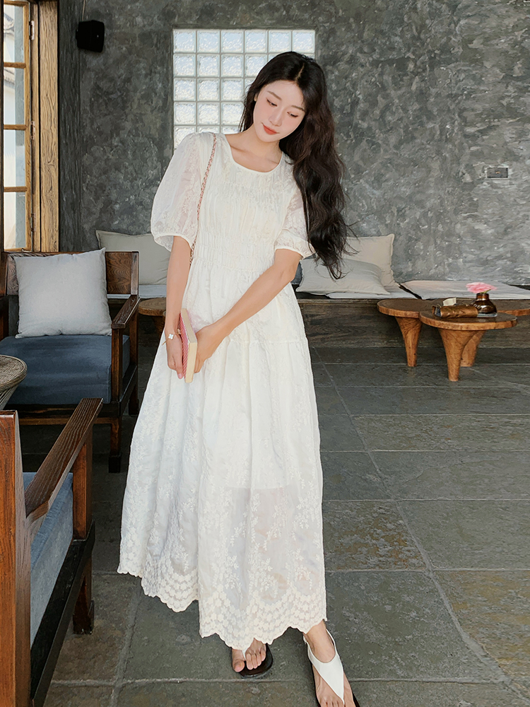 レース 服 夏風香る花刺繍レースワンピース