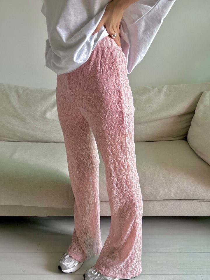 レース 服 薄手レースロングパンツ個性的おしゃれ着痩せ効果