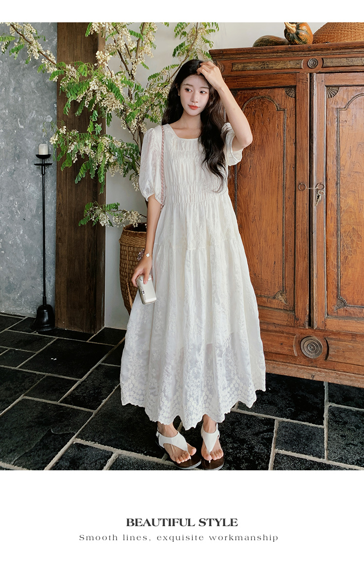 レース 服 夏風香る花刺繍レースワンピース