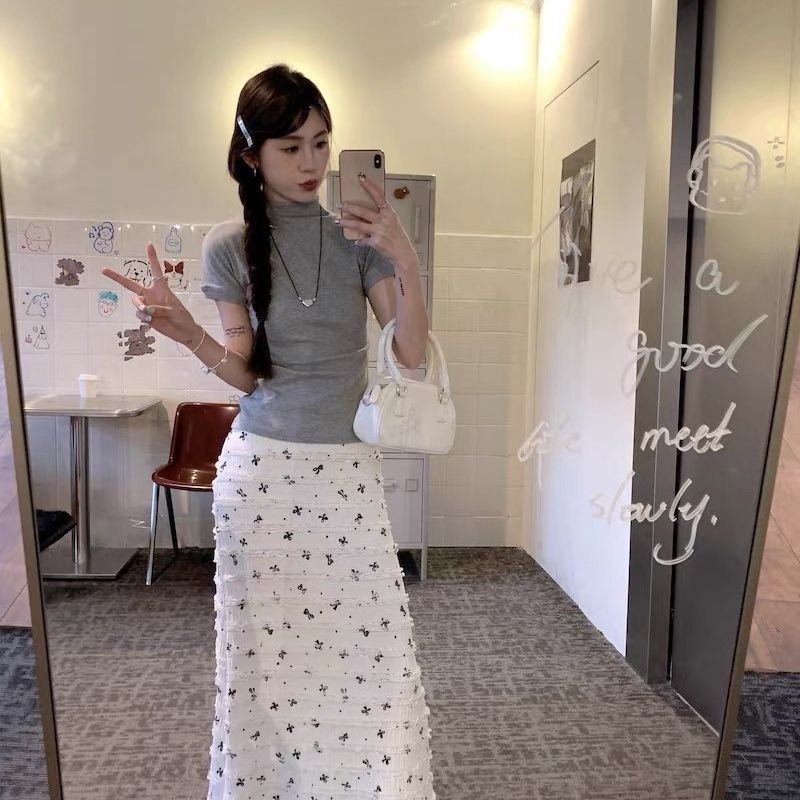 レース ワンピース 優美な小花柄レースロングワンピース