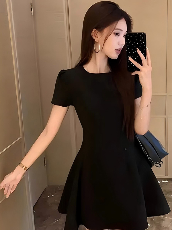 レース ワンピース 優美フレアシルエット レース ワンピース