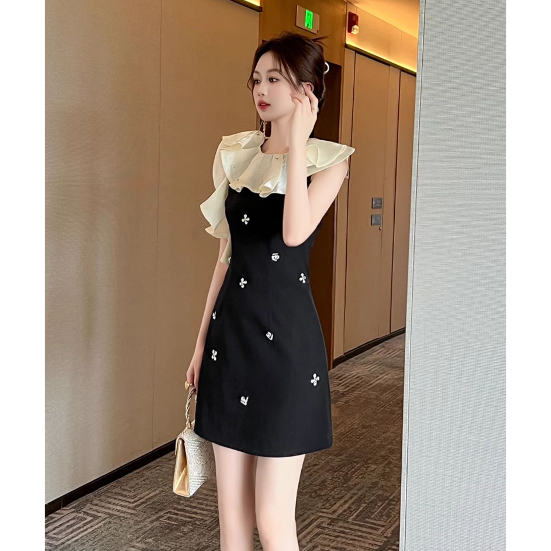 https://fulmo-img-server.com/lacety/33f4d8ad-5e16-44b6-ac5d-292c159987c0.jpg