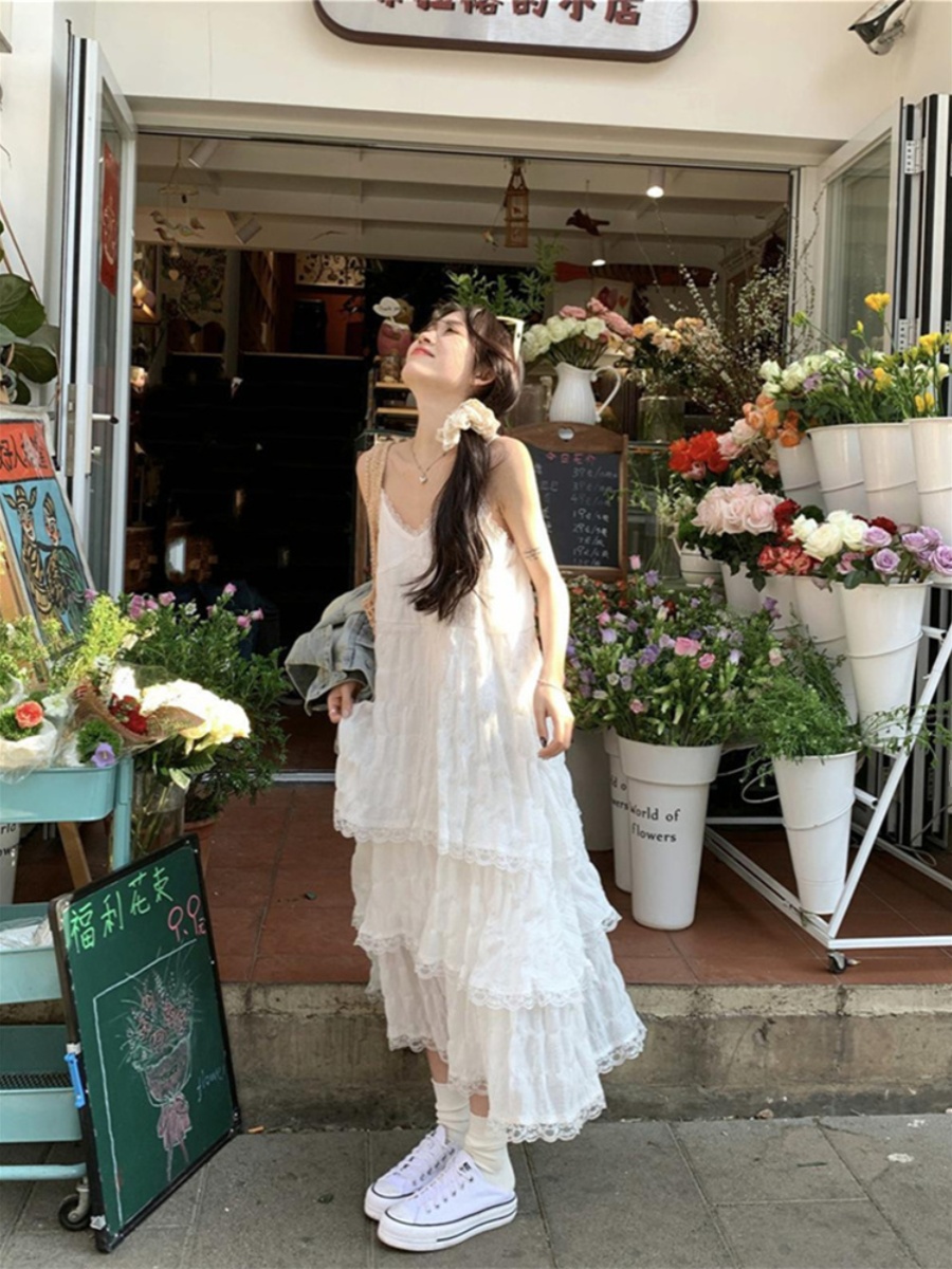 レース ワンピース 優美な重ねフリルレースワンピース