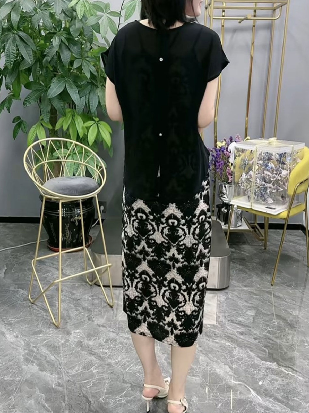 レース ワンピース 華麗な唐草模様レイヤードワンピース