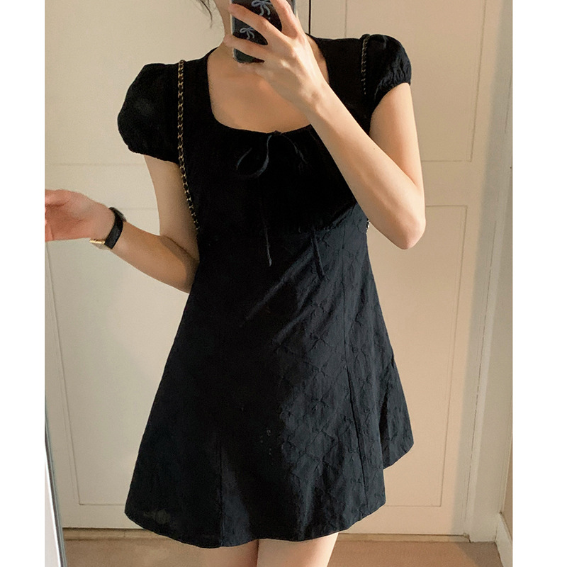レース ワンピース リボン刺繍パフスリーブレースワンピース