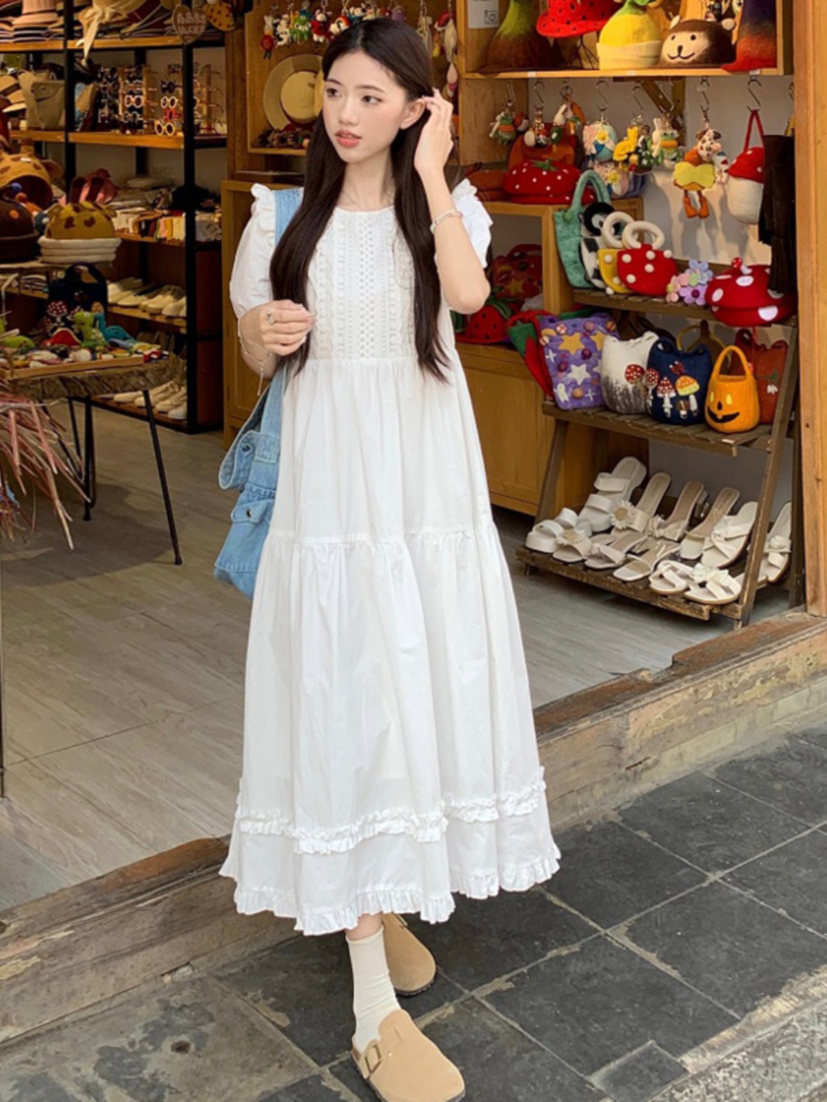 レース ワンピース 優美なフリル装飾レースワンピース