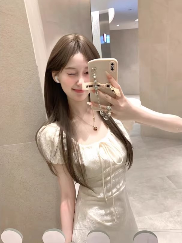 https://fulmo-img-server.com/lacety/bbbc0204-ce3c-4f3a-bc28-dea5450f9212.jpg