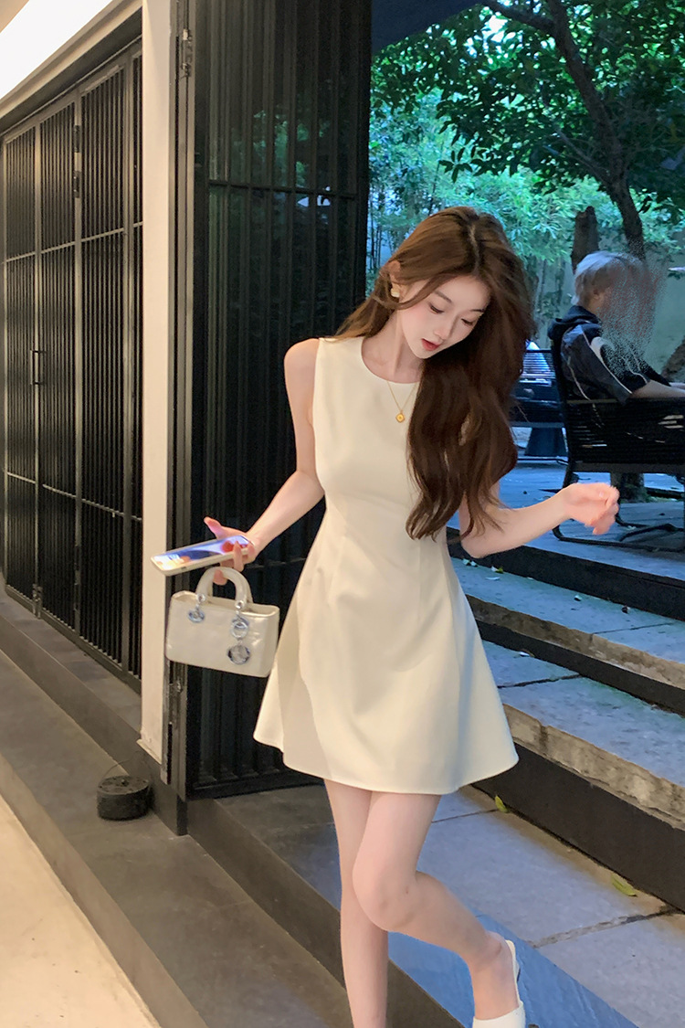 レース ワンピース 優美フレアシルエット ノースリーブワンピース