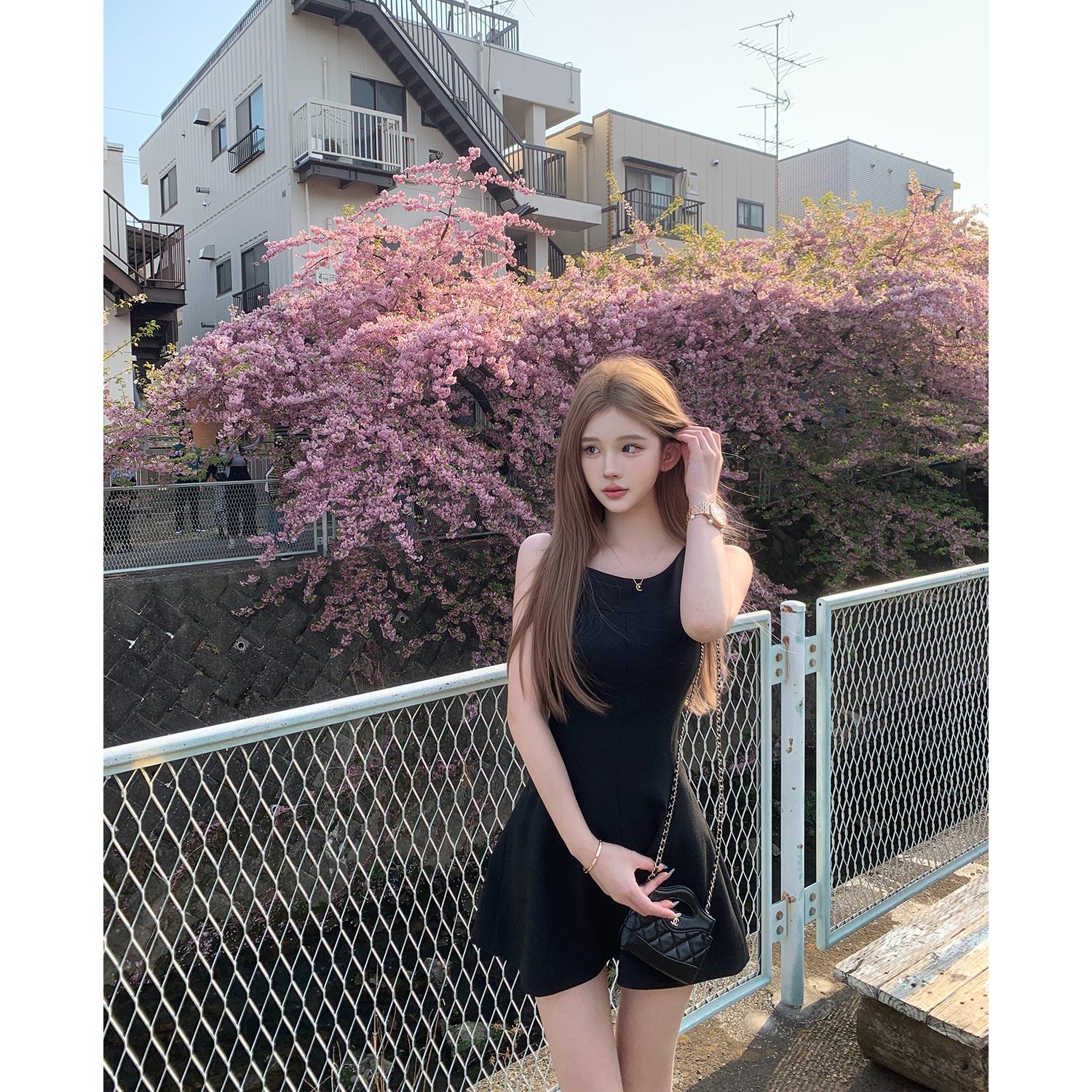 レース ワンピース 優美なシルエット レース ワンピース