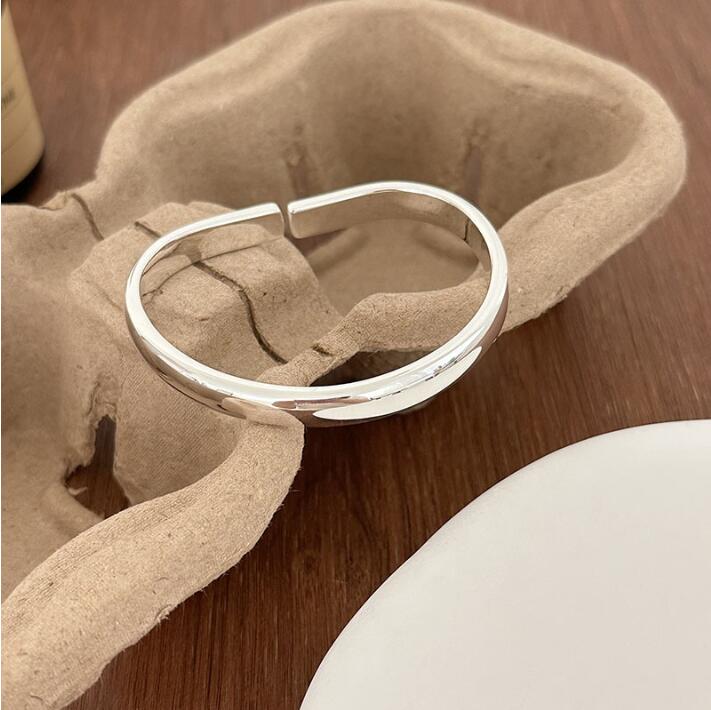 ブレスレットレディース シルバー個性的ブレスレット レディース シンプル腕輪アクセサリー