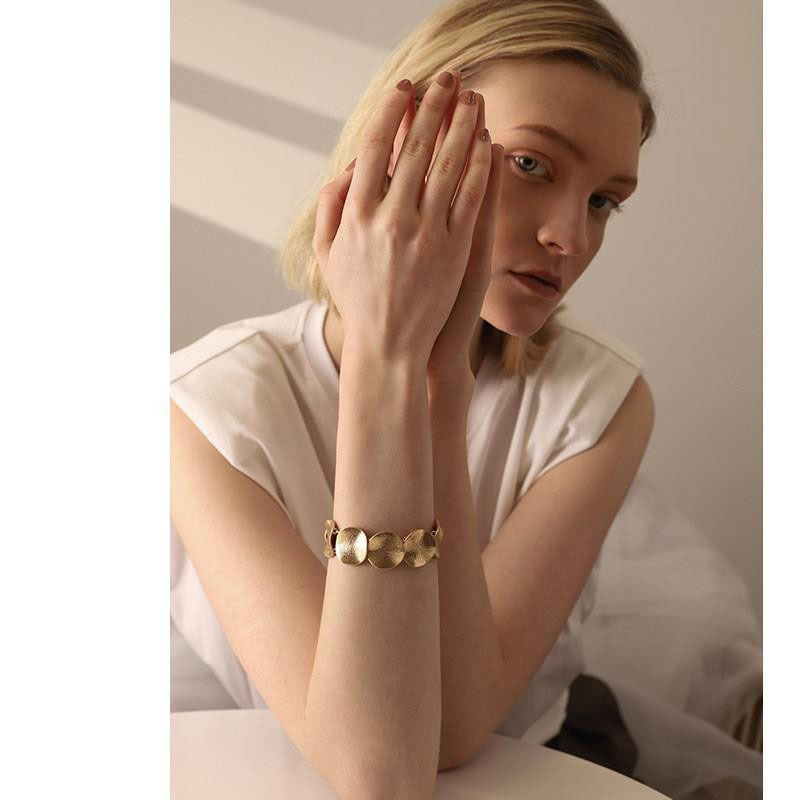 ブレスレットレディース ゴールド ブレスレット レディース 上品 個性的 高級感