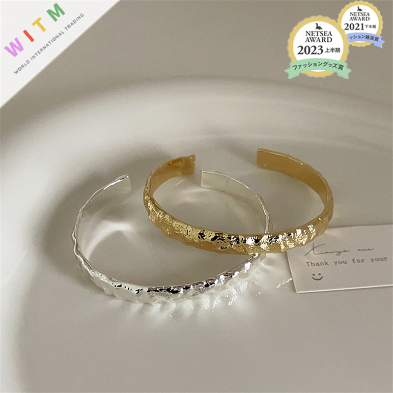 ブレスレットレディース 上品な凹凸デザインバングル レディース開口式高級感腕輪