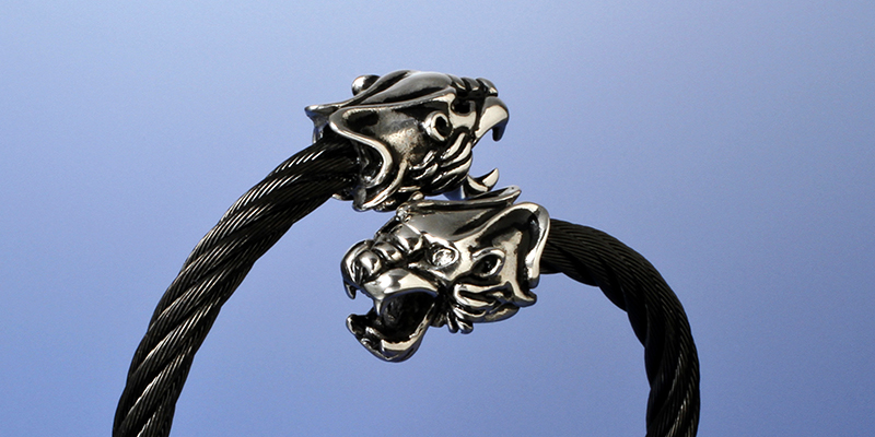 ブレスレットレディース 出世運上昇 双頭虎モチーフ ワイヤーバングル