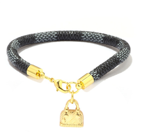 ブレスレットレディース 女性用ゴールド鞄型飾り付きブレスレット高級感腕輪