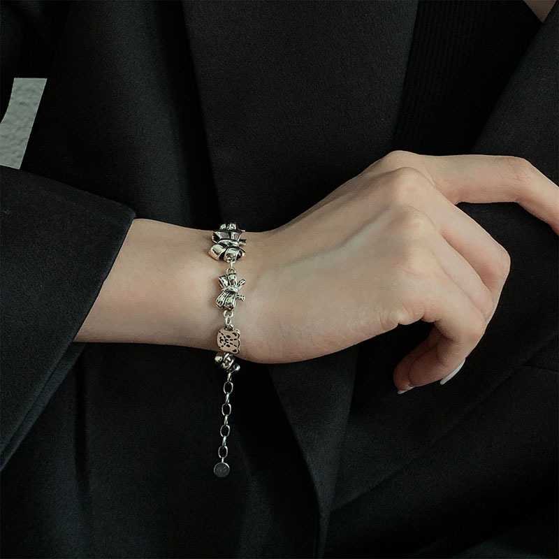 ブレスレットレディース 蝶結びシルバーブレスレット レトロ上品デザイン