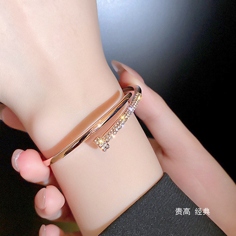 ブレスレットレディース 煌めき石シルバーブレスレット 女性用 上品な大人可愛い韓国風