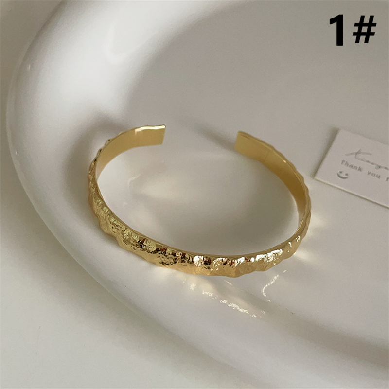 ブレスレットレディース 上品な凹凸デザインバングル レディース開口式高級感腕輪