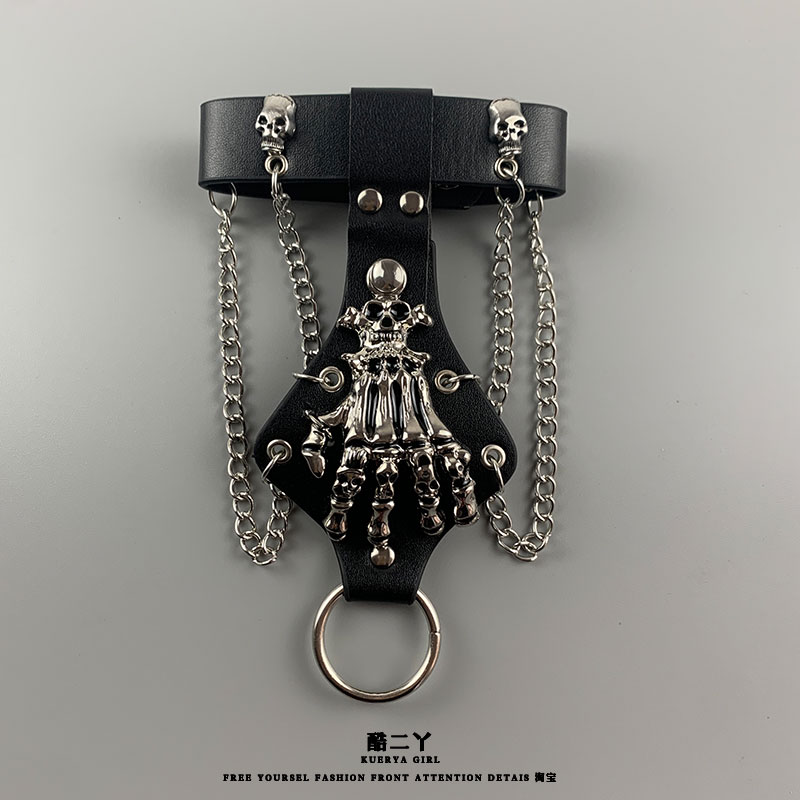 ブレスレットレディース 骸骨手型チェーン付きバングル黒革風舞台衣装